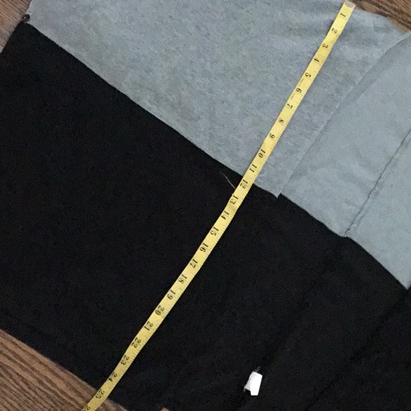 Colour Block Sweater Cape - Picture 5 of 8